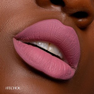 Batom Líquido Matte Manda Nudes Adversa Fechou