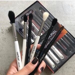 Kit Pincel Profissional Esfumar e Iluminar Macrilan WB500 c/6