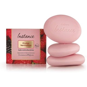 Sabonete em Barra Instance Frutas Vermelhas Eudora c/ 3 Unidades